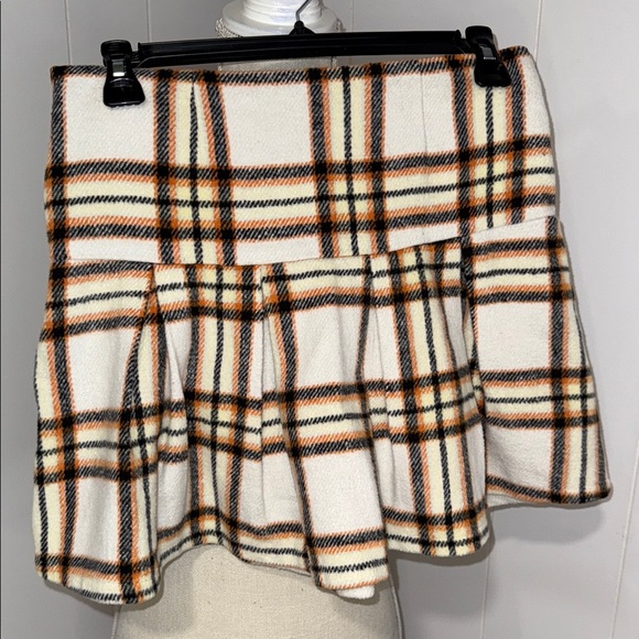 Blue Rain Plaid Mini Skirt in Cream and Black - Picture 3 of 5